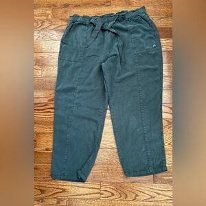 NWT- Aerie Women's Army Green Trousers Tie Waist Pants Sz XXL